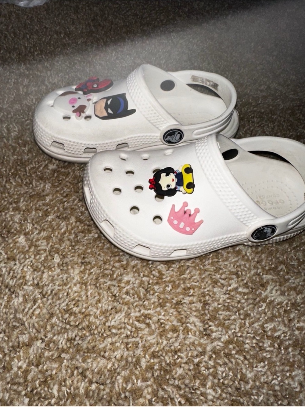 CROCS White Kids Clog Sandals with Pink Crown and Character Charms